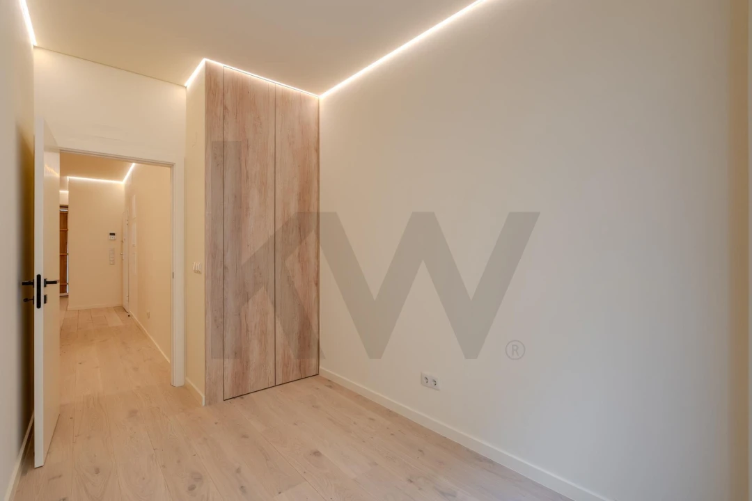 Apartamento T2 para Venda em Misericórdia Foto 4