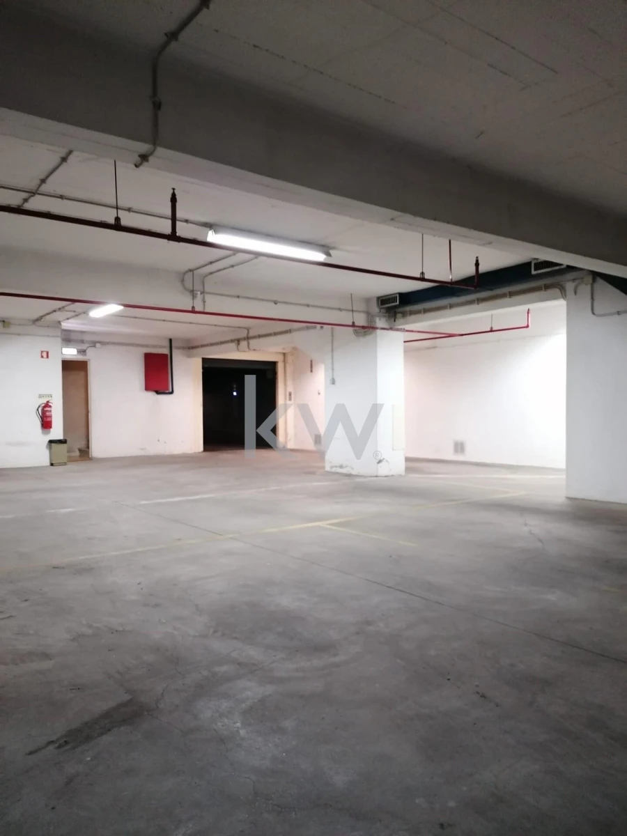 Negócio para Venda em Campolide Foto 6