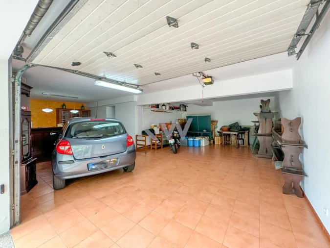 Moradia T3 para Venda em Camara de Lobos Foto 37