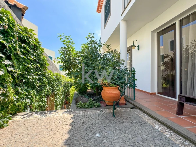 Moradia T3 para Venda em Camara de Lobos Foto 13