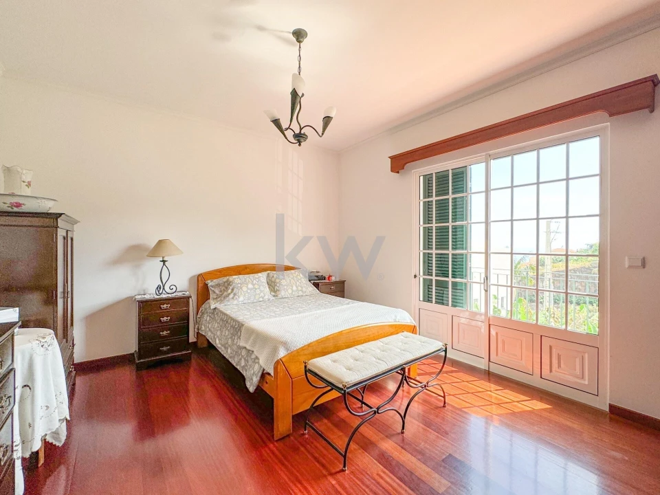 Moradia T3 para Venda em Camara de Lobos Foto 20