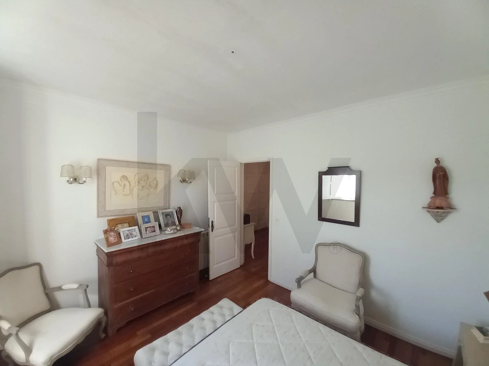 Moradia T4 para Arrendamento em Ericeira Foto 13