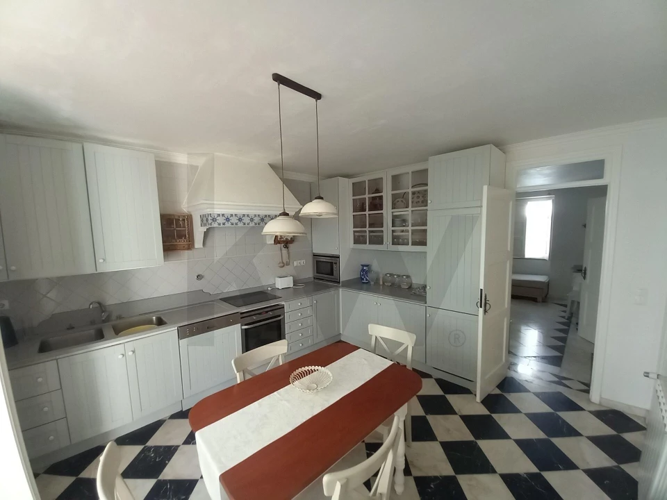 Moradia T4 para Arrendamento em Ericeira Foto 9