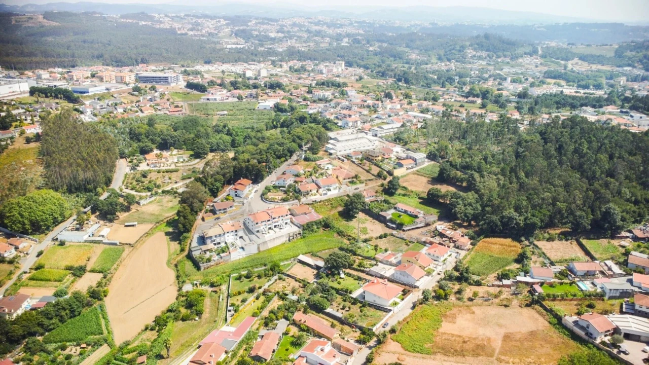 Terreno para Venda em São João de Ver Foto 10