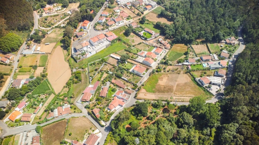 Terreno para Venda em São João de Ver Foto 11