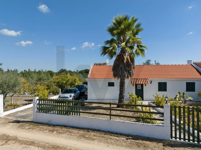 Quinta T2 para Venda em Cortiçadas de Lavre e Lavre