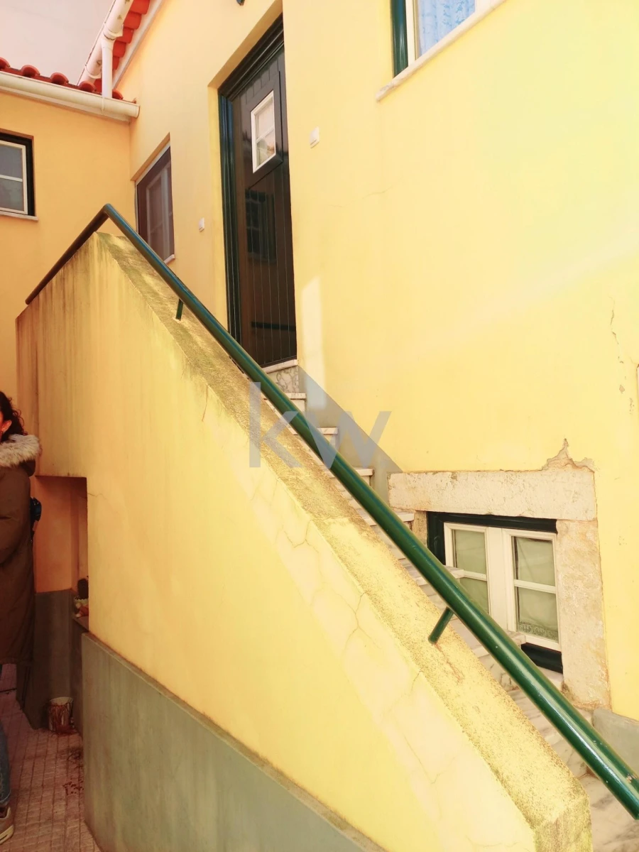 Apartamento T1 para Venda em Ajuda Foto 2