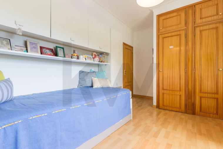 Apartamento T2 para Venda em Caparica e Trafaria Foto 16