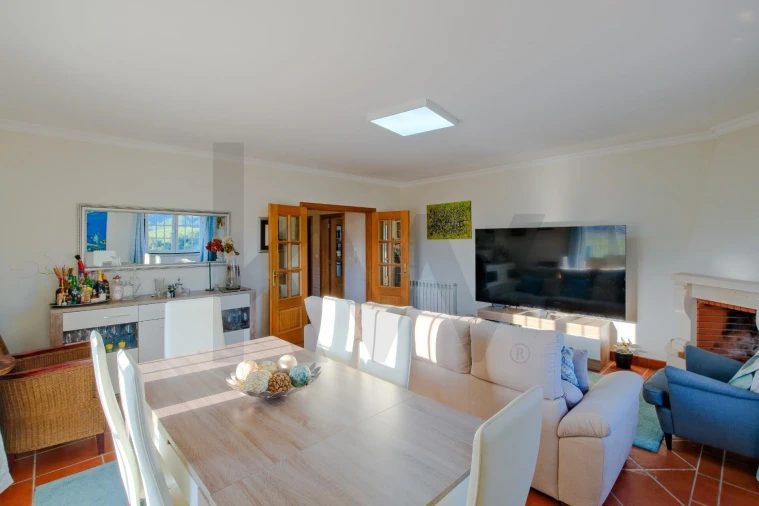 Moradia T3 para Venda em Azueira e Sobral da Abelheira Foto 18