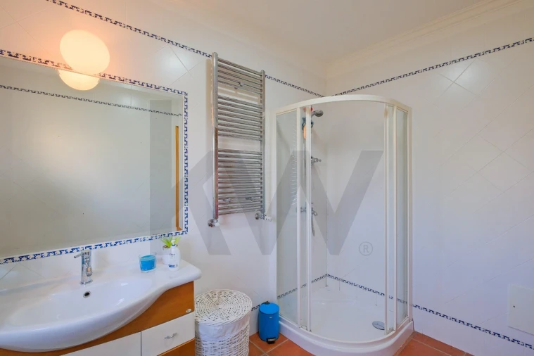 Moradia T3 para Venda em Azueira e Sobral da Abelheira Foto 54