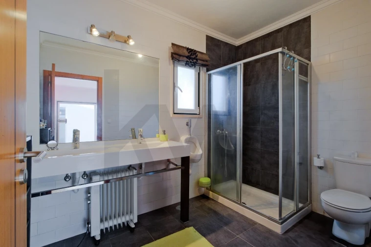 Moradia T3 para Venda em Azueira e Sobral da Abelheira Foto 47