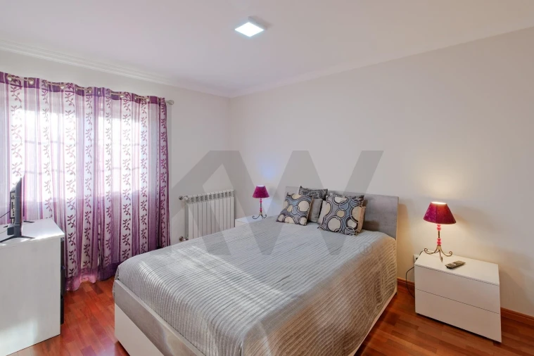 Moradia T3 para Venda em Azueira e Sobral da Abelheira Foto 35