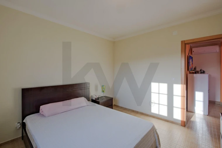 Moradia T3 para Venda em Azueira e Sobral da Abelheira Foto 46