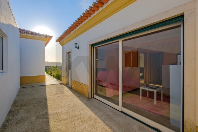 Moradia T3 para Venda em Azueira e Sobral da Abelheira Foto 41