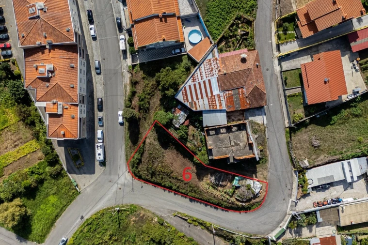 Terreno para Venda em Nogueira da Regedoura Foto 11