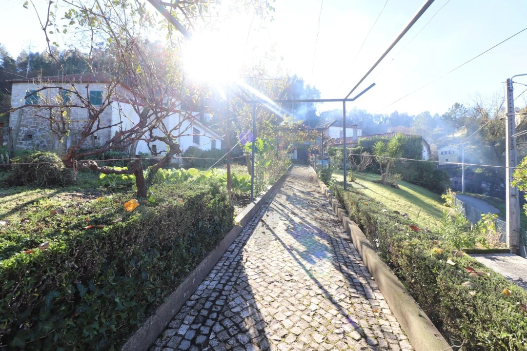 Moradia T3 para Venda em Chave Foto 18