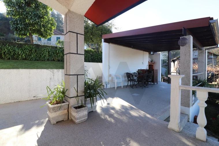 Moradia T3 para Venda em Chave Foto 2