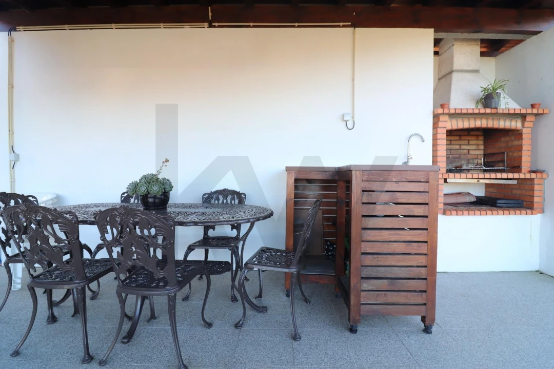 Moradia T3 para Venda em Chave Foto 3