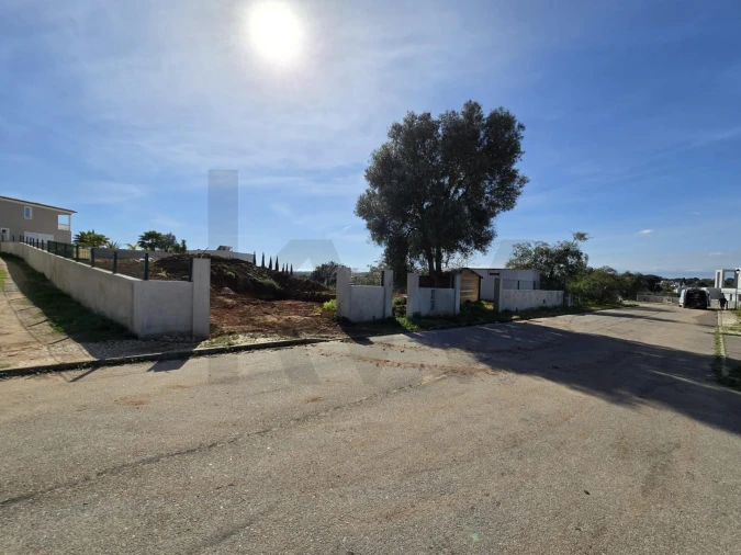 Moradia T5 para Venda em Alcantarilha e Pêra Foto 23