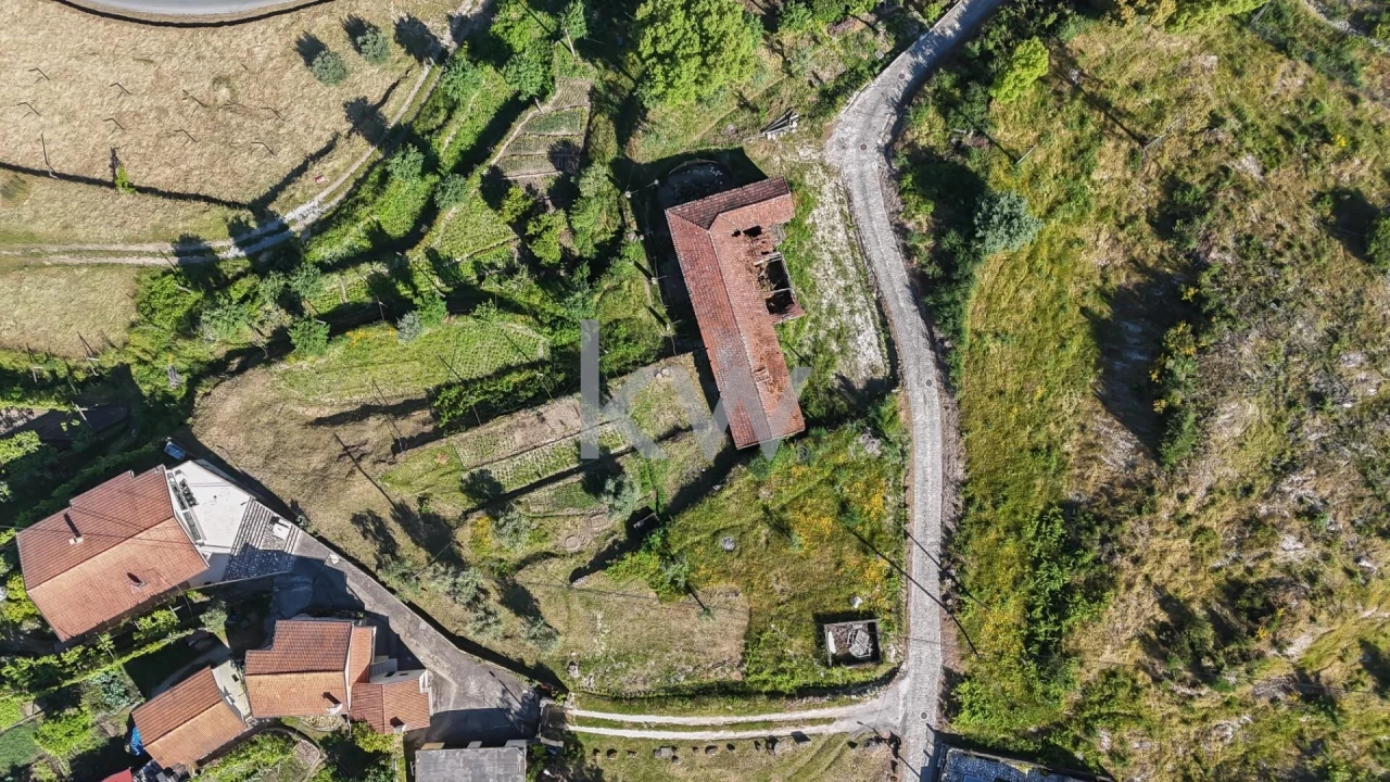 Moradia T5 para Venda em Gondar Foto 11