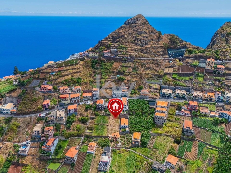Terreno para Venda em Camara de Lobos Foto 5