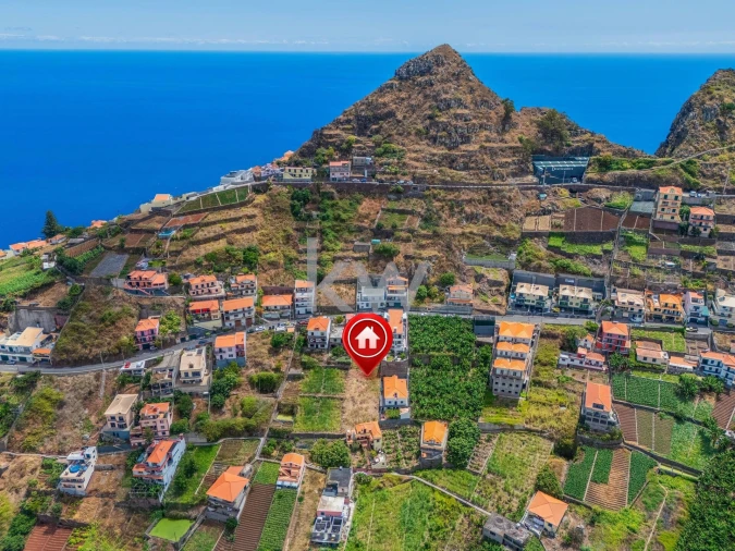 Terreno para Venda em Camara de Lobos Foto 5