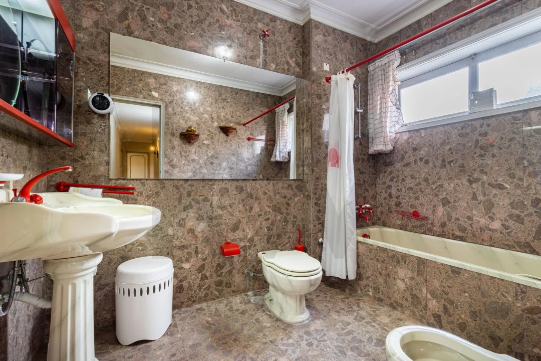 Moradia T6 para Venda em O. Azeméis, Riba-Ul, Ul, Macinhata Seixa, Madail Foto 53