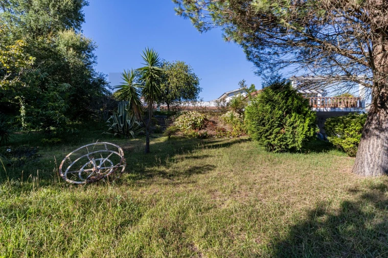 Moradia T6 para Venda em O. Azeméis, Riba-Ul, Ul, Macinhata Seixa, Madail Foto 11