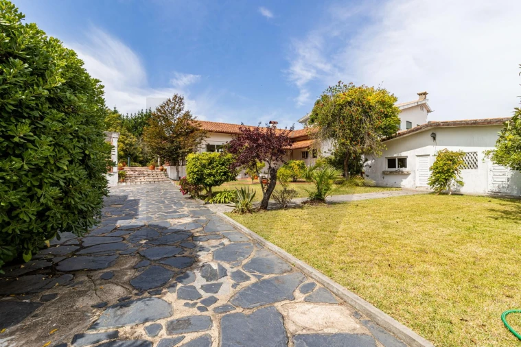 Moradia T6 para Venda em O. Azeméis, Riba-Ul, Ul, Macinhata Seixa, Madail Foto 31