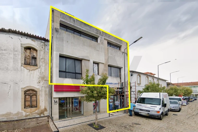 Prédio para Venda em Vila Nova de Foz Côa