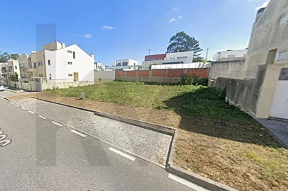 Terreno para Venda em Castêlo da Maia