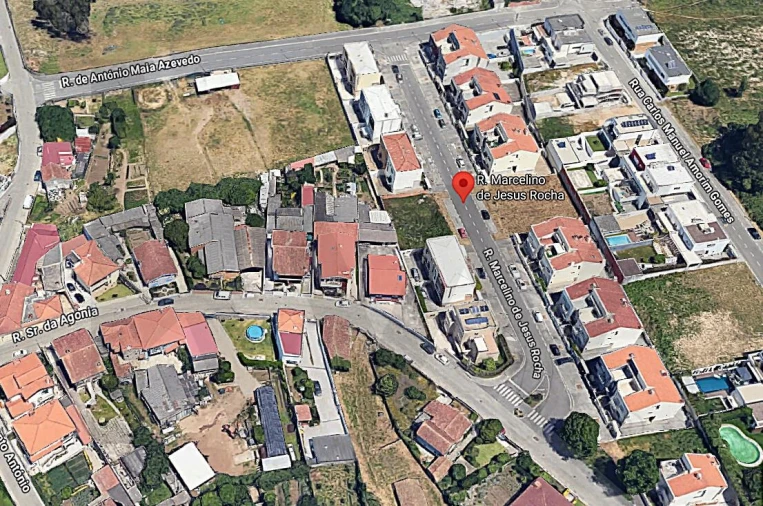 Terreno para Venda em Castêlo da Maia Foto 5