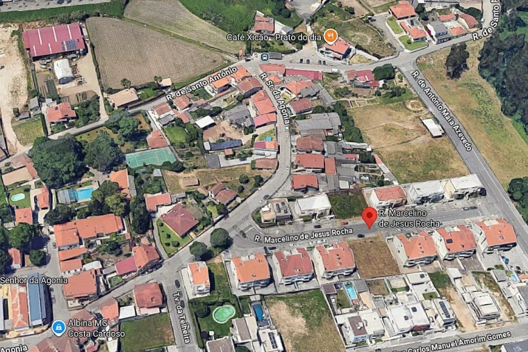 Terreno para Venda em Castêlo da Maia Foto 6