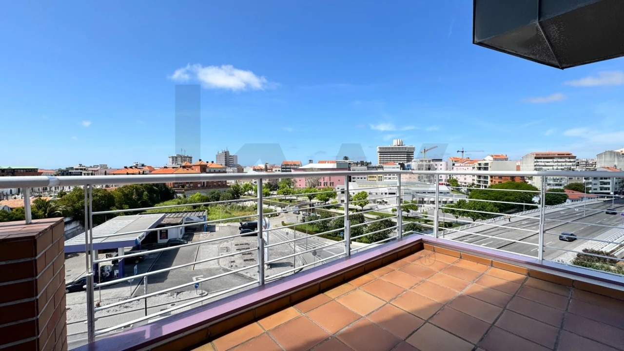 Apartamento T5 para Venda em Requeixo, Nossa Senhora de Fátima e Nariz Foto 41