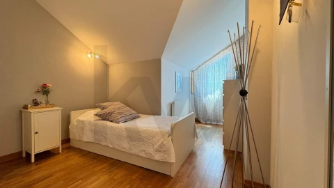 Apartamento T5 para Venda em Requeixo, Nossa Senhora de Fátima e Nariz