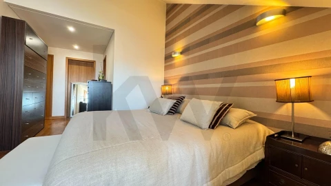 Apartamento T5 para Venda em Requeixo, Nossa Senhora de Fátima e Nariz