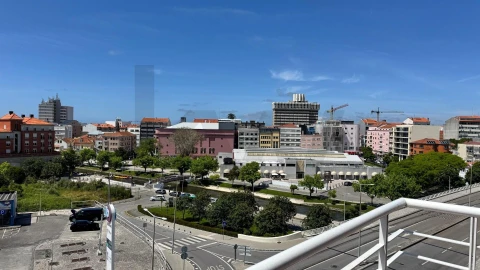 Apartamento T5 para Venda em Requeixo, Nossa Senhora de Fátima e Nariz