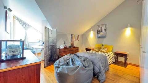 Apartamento T5 para Venda em Requeixo, Nossa Senhora de Fátima e Nariz