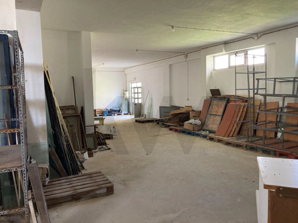 Armazém para Venda em Abraveses Foto 13