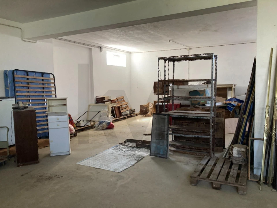 Armazém para Venda em Abraveses Foto 11