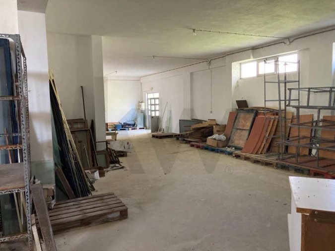 Armazém para Venda em Abraveses Foto 13