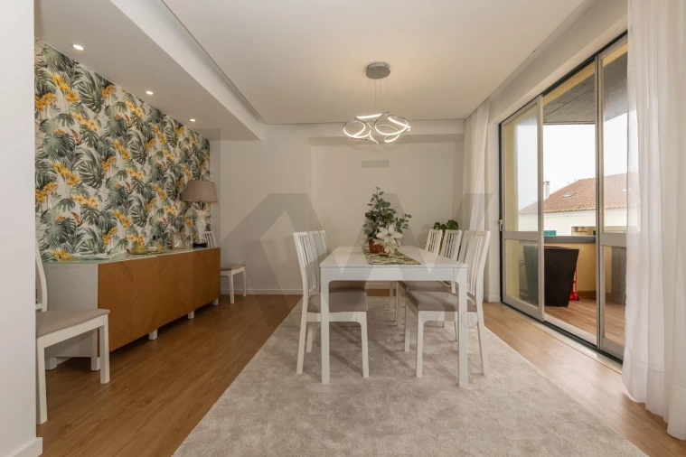 Apartamento T4 para Venda em Ponta Delgada (São José) Foto 4