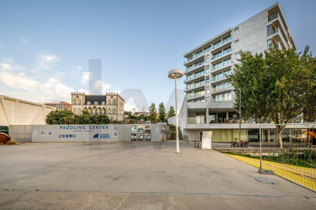 Apartamento T1 para Arrendamento em Canidelo Foto 22