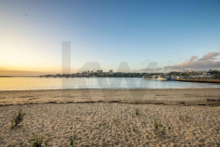 Apartamento T1 para Arrendamento em Canidelo Foto 24