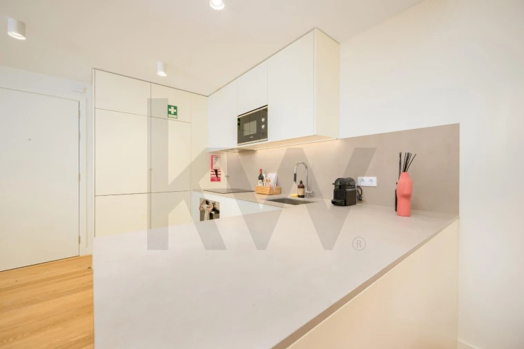 Apartamento T1 para Arrendamento em Canidelo Foto 6
