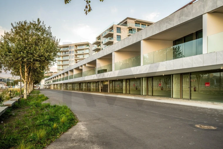 Apartamento T1 para Arrendamento em Canidelo Foto 21