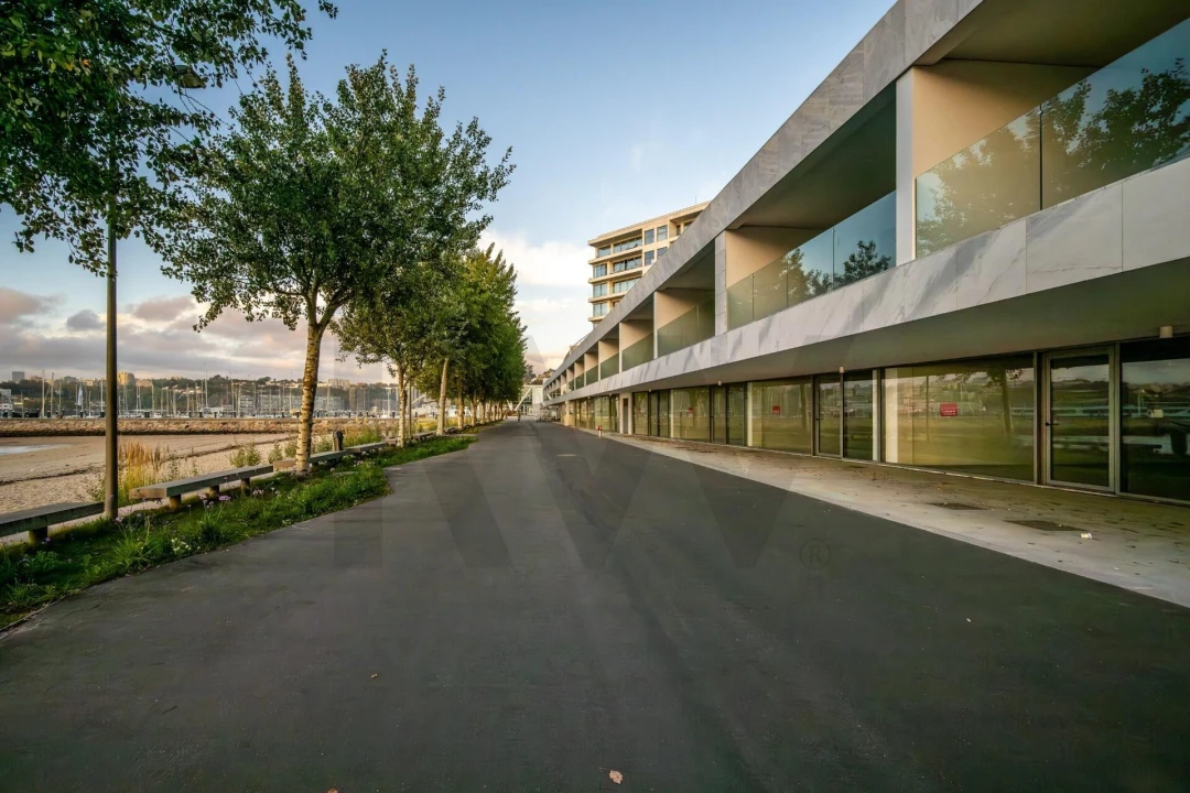 Apartamento T1 para Arrendamento em Canidelo Foto 20