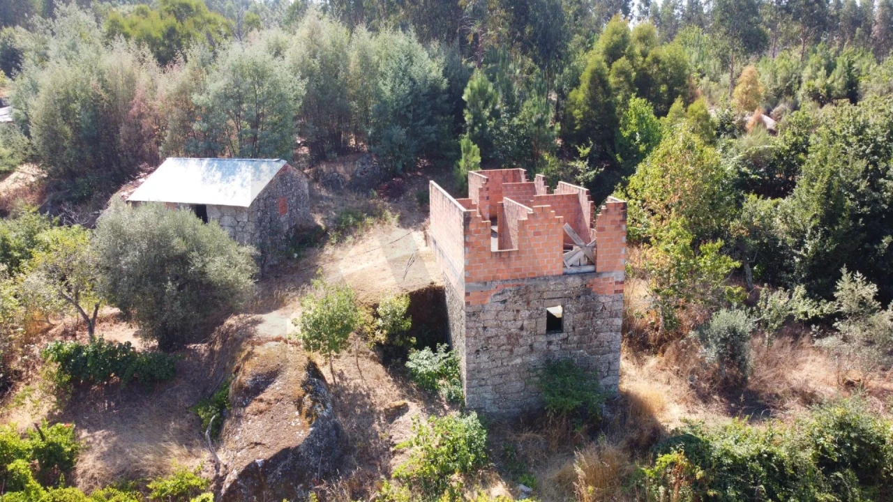Terreno para Venda em Candosa Foto 4