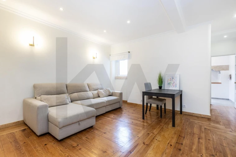 Apartamento T2 para Arrendamento em Lumiar Foto 1