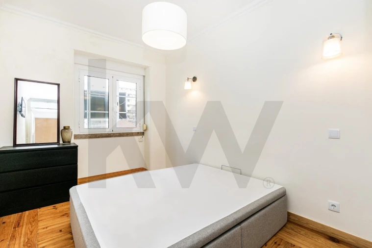 Apartamento T2 para Arrendamento em Lumiar Foto 7